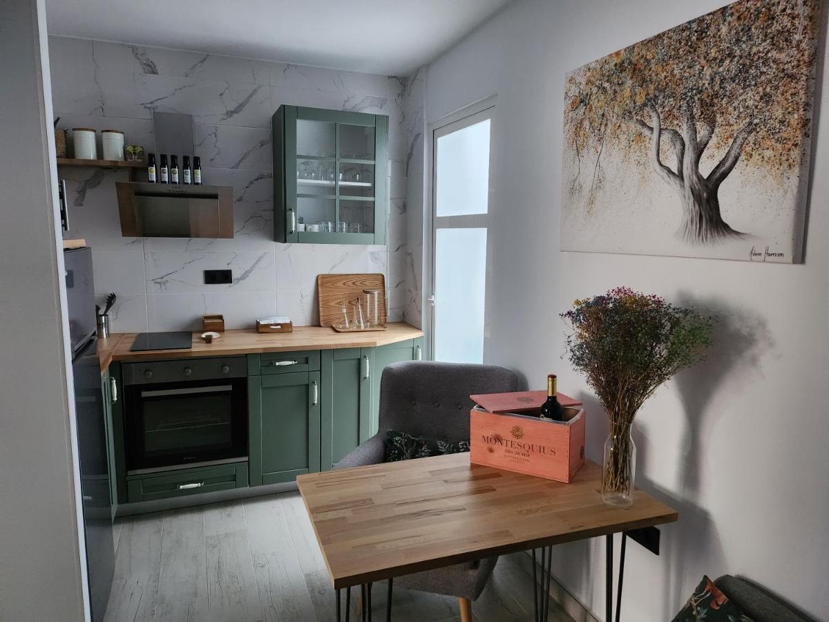 شقة Fabulosa Casa En El Corazon De San Sebastian Almuñécar المظهر الخارجي الصورة